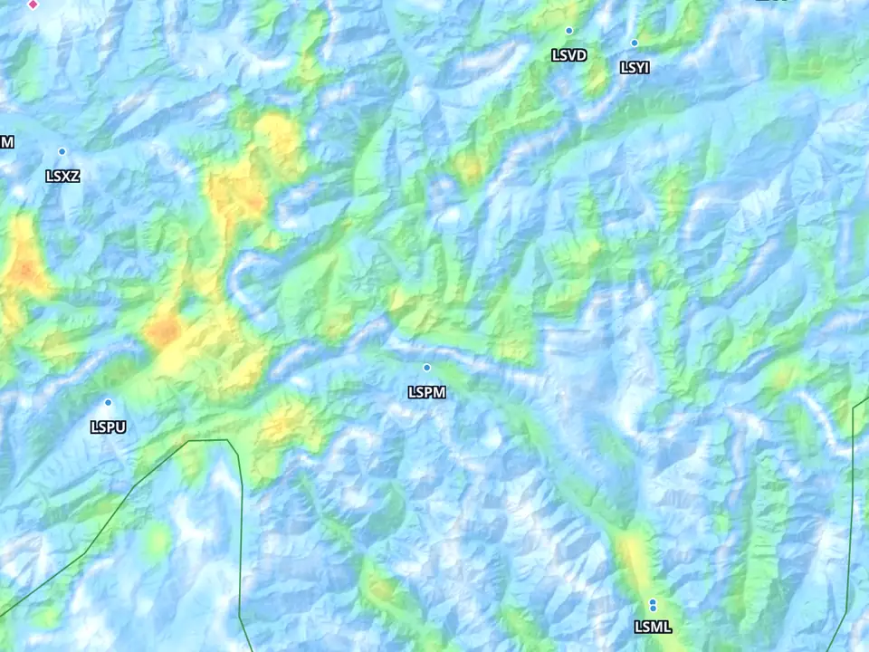 Comparison of the same wind field over the central Alps before and after the adaptation to the terrain